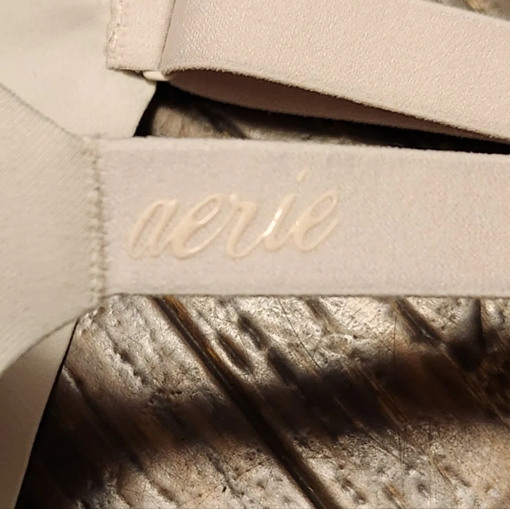 Aerie Smoothez Full Coverage Bra Sz 36D Off White Underwire - Picture 2 of 8